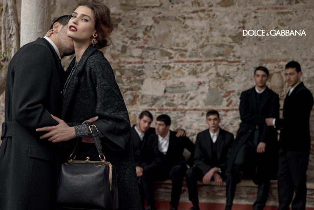 xdolce-gabbana-fall-ads6.jpg,qresize=640,P2C428.pagespeed.ic.4x7CzysnE1[1]