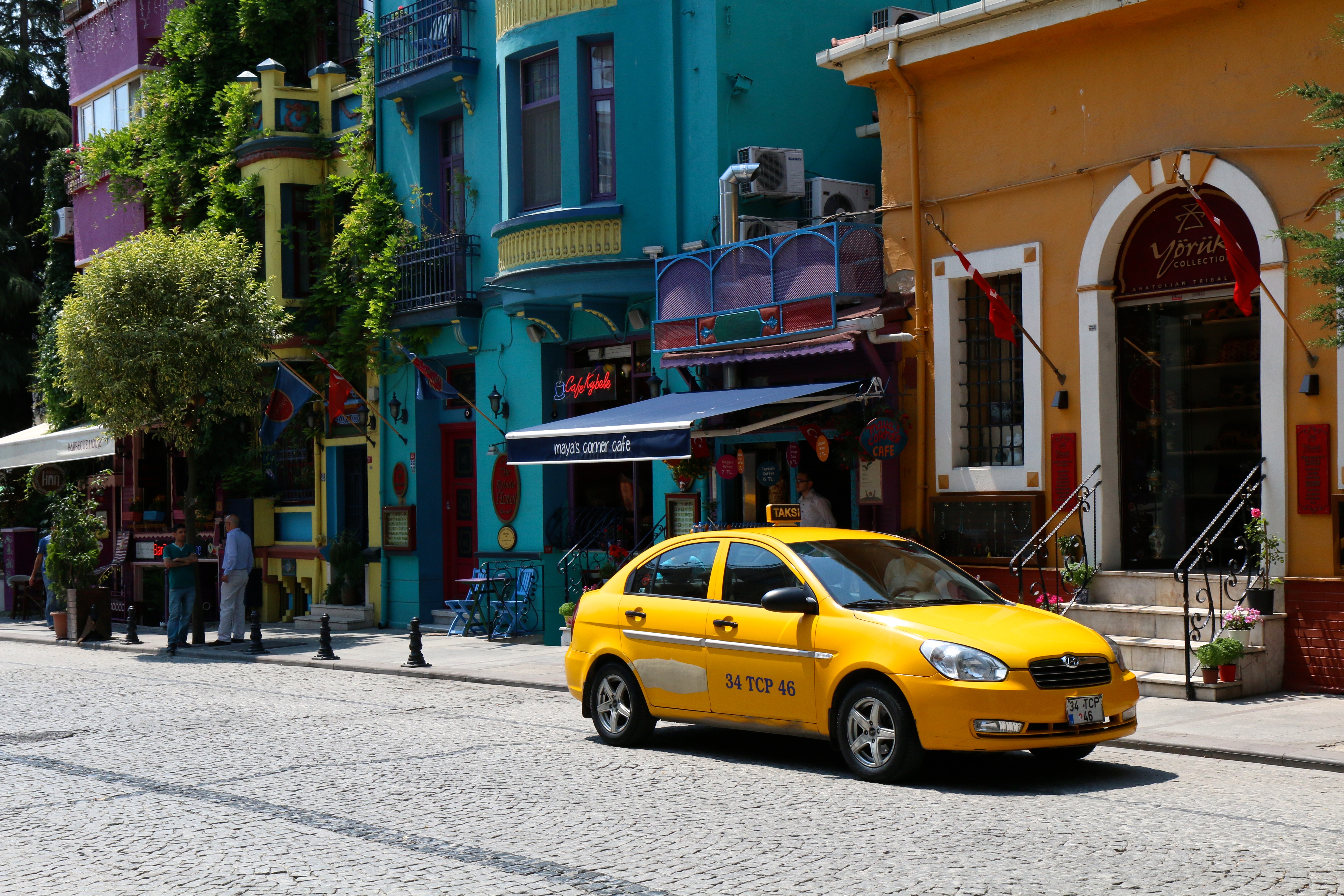 Travel Throwback: Istanbul in June | La Pulcinella